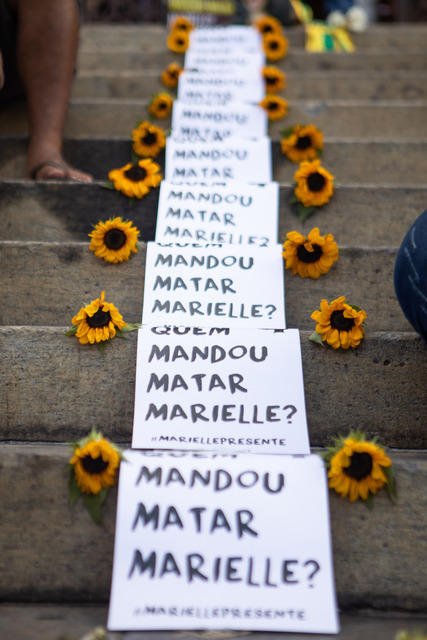 Manifestação na escadaria da Câmara dos Vereadores  - Festival Justiça por Marielle e Anderson